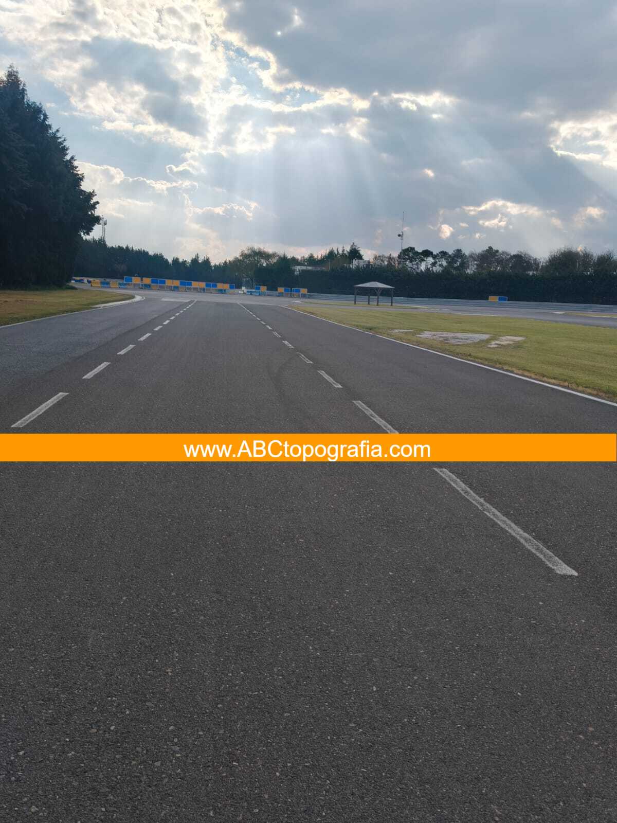 Lee más sobre el artículo Levantamiento topográfico en Tlalnepantla TC-1512-F(B)