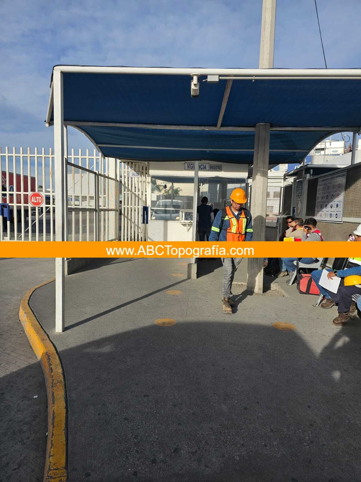 Lee más sobre el artículo Levantamiento topográfico en Torreón TC-2101-D1(B)