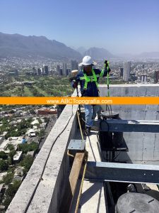 5Levantamiento topográfico en San Pedro Garza García TC-2602-D1