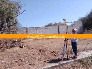 2Levantamiento topográfico en Nayarit TC-2304-D1