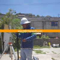 Levantamiento topográfico en Chimalhuacán TC-2705-D1