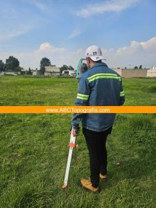 3Levantamiento topográfico en San Mateo Otzacatipan TC-1706-D3